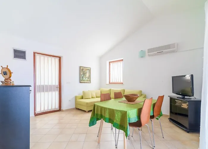 Apartment By The Sea Zdrelac, Pasman - 15911