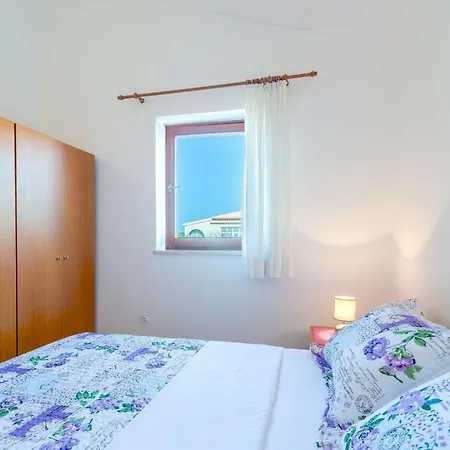 Apartment By The Sea Zdrelac, Pasman - 15911